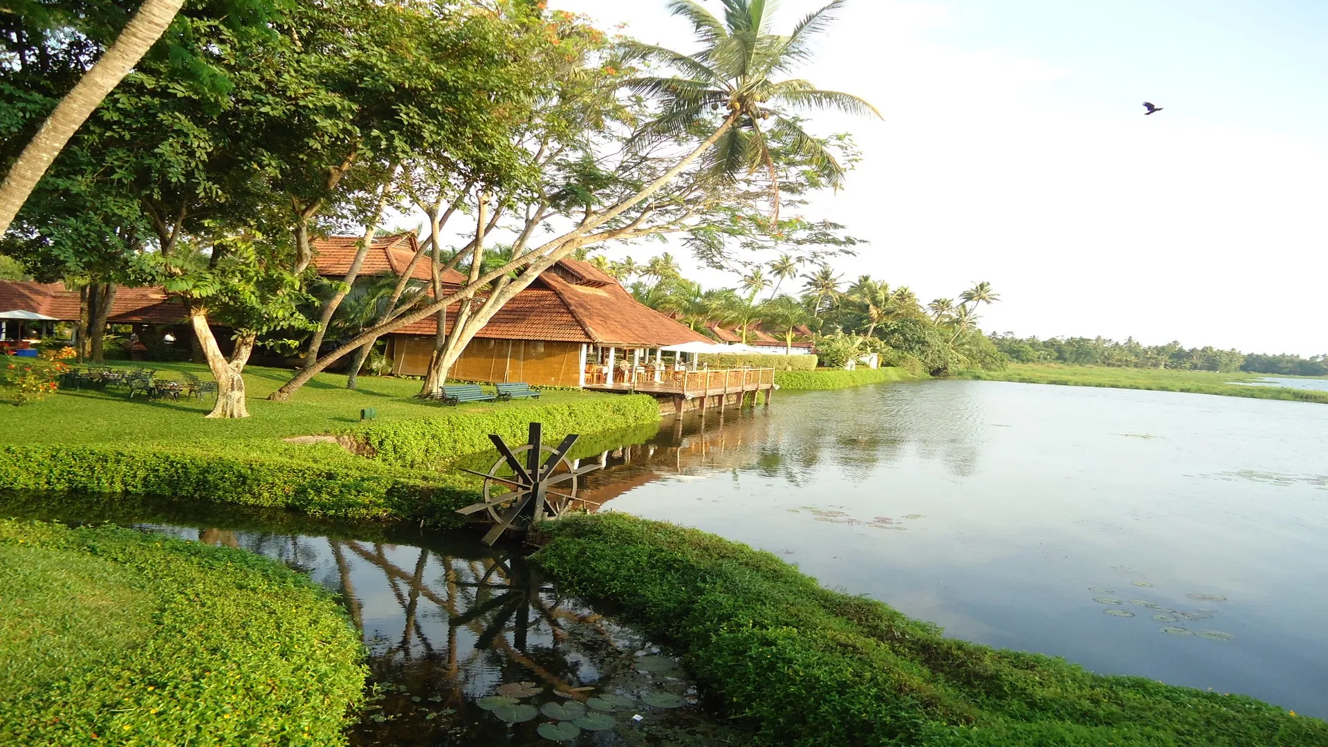 /img/1003-marari-beach-resort-kerala.webp