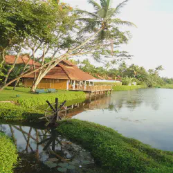 /img/1003-marari-beach-resort-kerala.webp