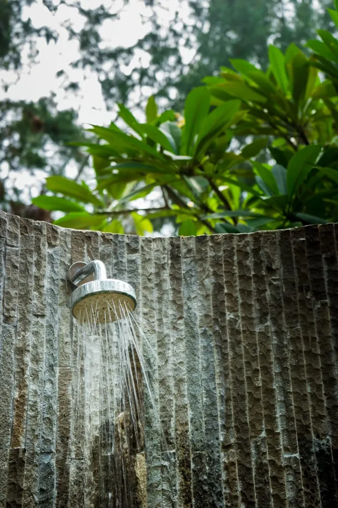 /img/755-lombok-honeymoon-luxury-villa.webp