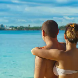 /img/807-honeymoon-night-memories.webp
