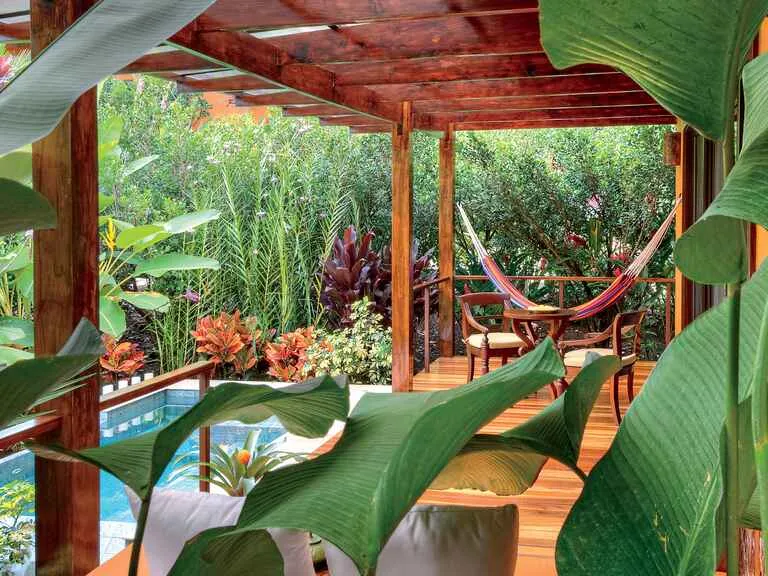 881 honeymoon suite tropical resort