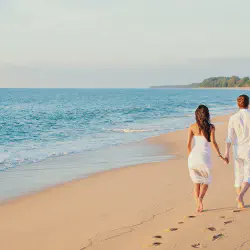 /img/921-caribbean-honeymoon.webp